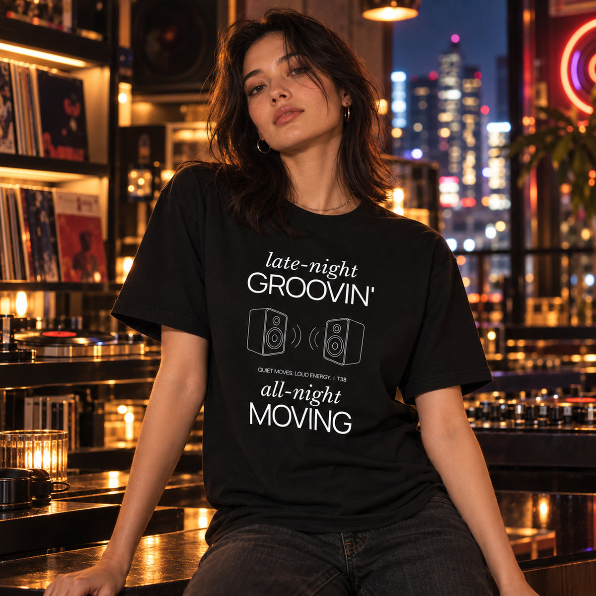 T38 LATE NIGHT GROOVIN' Heavyweight T-Shirt